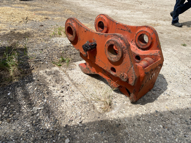 Hydraulic pin grapper  in Other in Kitchener / Waterloo - Image 3