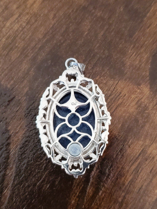 Lapis Lazuli gemstone pendant- NEW in Jewellery & Watches in Grande Prairie - Image 2