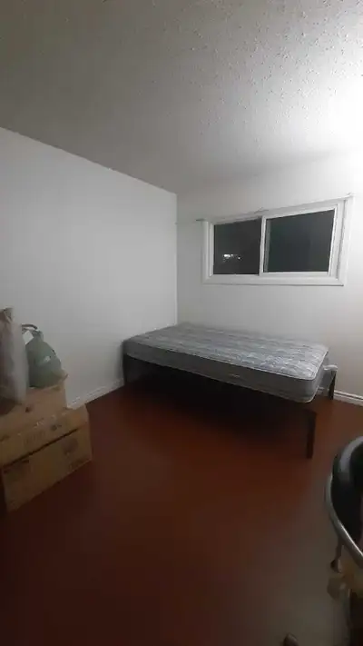 Room for Rent in North Etobicoke (Female Only)