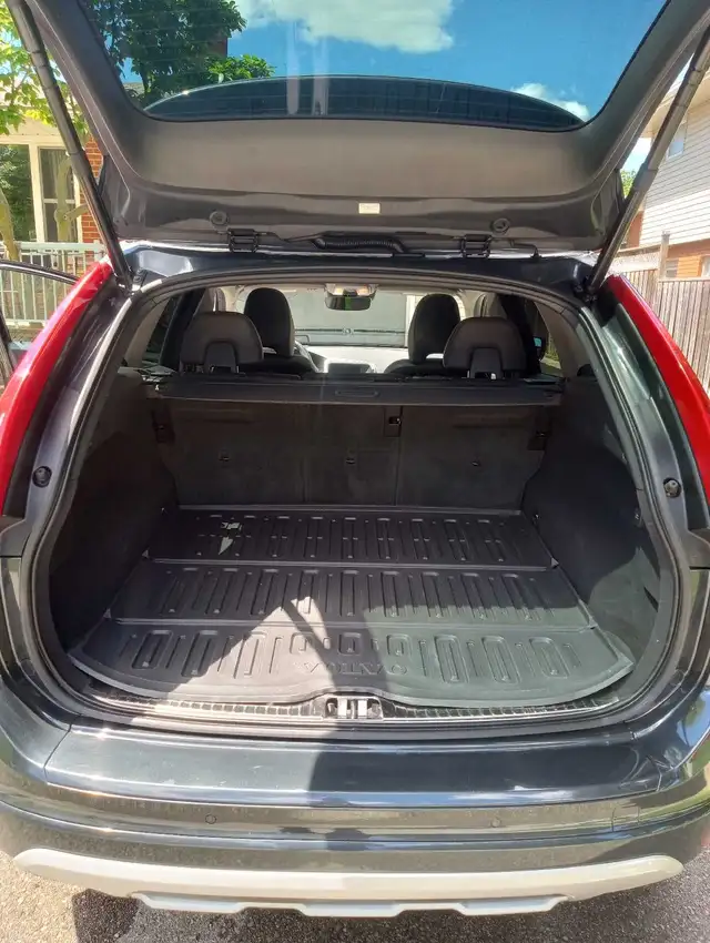 2017 VOLVO XC60 T5 - 125,000KM *mint; certified; private sale* in Cars & Trucks in Oakville / Halton Region - Image 4