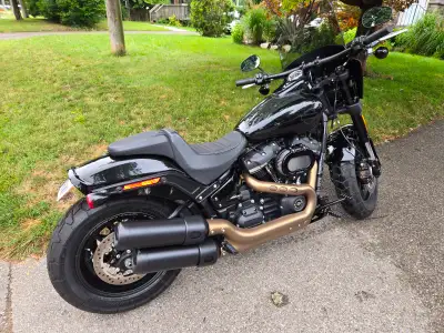 2018 Fat Bob 114, Memphis Shades fairing, screamin Eagle slip ons and intake