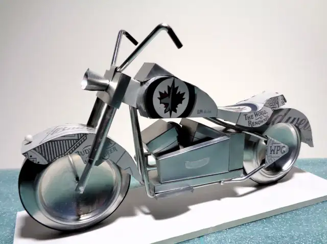 WINNIPEG JETS WHITE-OUT MOTORCYCLE in Motorcycle Parts & Accessories in Winnipeg - Image 5