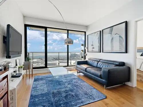 Magnifique appartement (63 m2/678.126 p2) entièrement meublé au 22e étage d’un immeuble adossé à la...