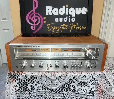 Pioneer SX-750 Vintage Receiver | 50 WPC | Cherry Cabinetry, View more