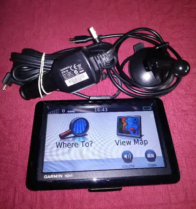 Garmin nuvi 1490 5” GPS Free maps & Traffic Bluetooth 16GB micro SD. Works well. Battery is good. Us...