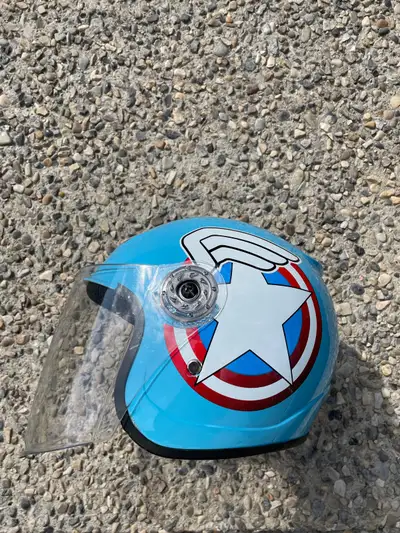 Nearly brand new, only used inside indoor private go-kart.