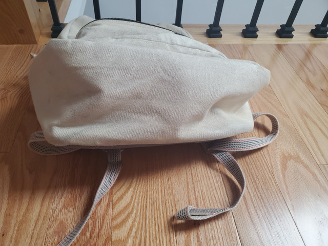 White Canvas Jansport Backpack with Laptop Sleeve in Women's - Bags & Wallets in Windsor Region - Image 4