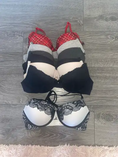 La Senza Bras: Cover photo (all bras) Photo 2- light and dark grey lightly lined Demi bra (size 32C)...