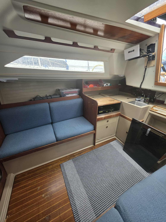 C&C 27 MKV in Sailboats in Gatineau - Image 7