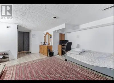 Fully Private Room in Basement for Rent – Steps from Humber College suitable for Single person Clean...