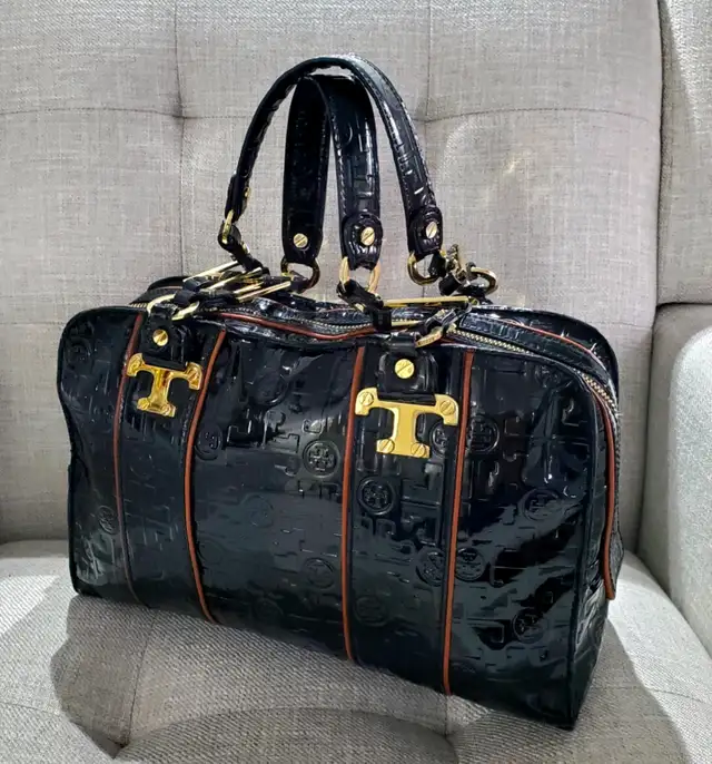 Tory Burch bag in Women's - Bags & Wallets in Granby - Image 3