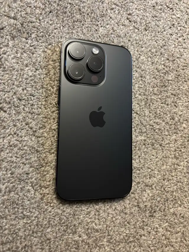 iPhone 14 Pro 256gb unlocked w/90%batteryHealth62863738923137124