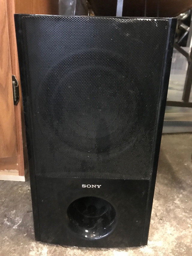 Sony speakers  in Other in Annapolis Valley - Image 4