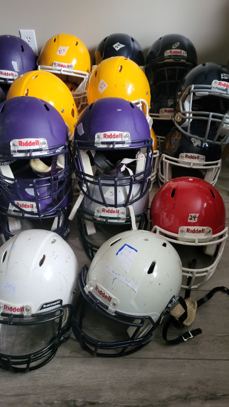Football Equipment (used)--shoulder pads, helmets, pants in Football in Mississauga / Peel Region - Image 2