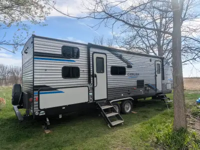 Selling our 2022 Catalina Legacy 263BHSCK. Our family of 4 has lovingly enjoyed our trailer over the...