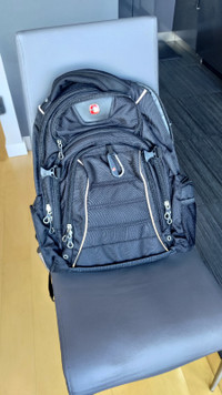 New Swiss Gear 30L Backpack (SWA9855)