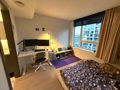 Looking for a clean and respectful female roommate to join me in a 2 bed 2 bath bright and modern ap...