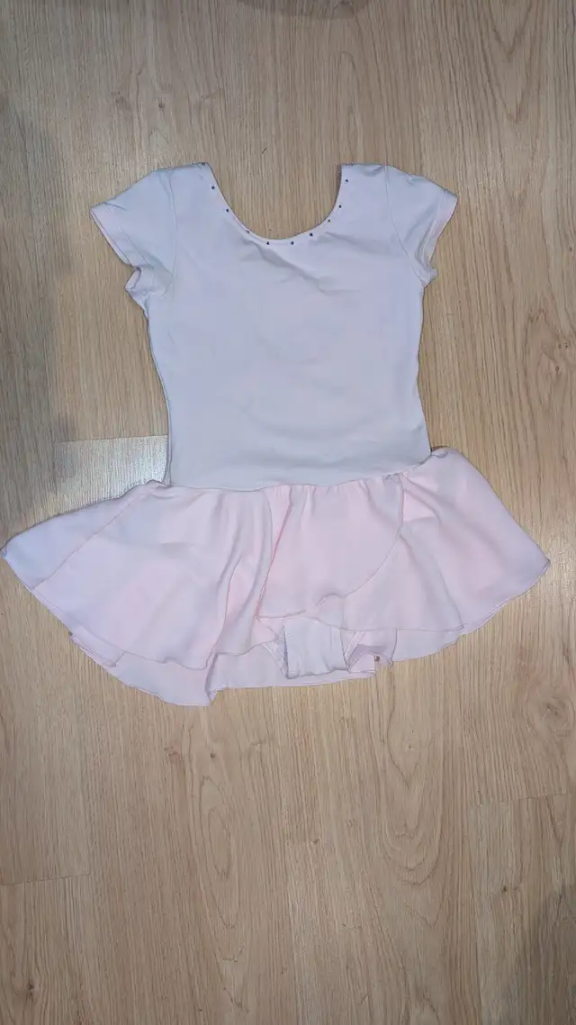 ballet dress, tap shoes, see below in Kids & Youth in Oshawa / Durham Region - Image 8