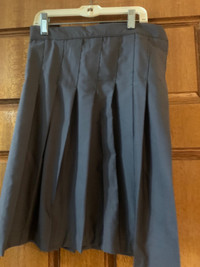 Dark grey round skirt women small