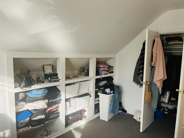 1 Bedroom Near McMaster University in Room Rentals & Roommates in Hamilton - Image 3