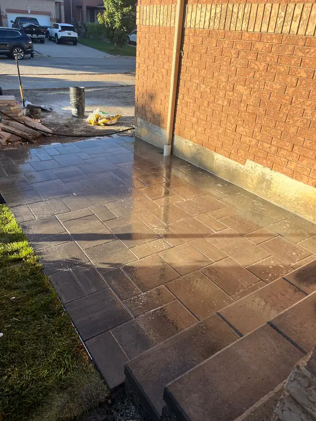 Interlock / Masonry : Repairs & New Install in Interlock, Paving & Driveways in City of Toronto - Image 4