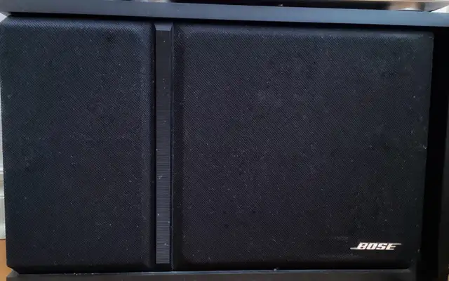 Pioneer VSX-451 Audio/Video stereo receiver in Stereo Systems & Home Theatre in Markham / York Region - Image 4