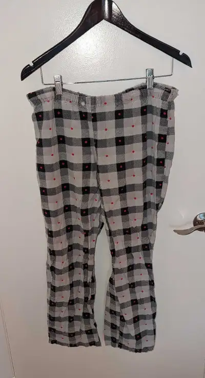 Women's La Vie En Rose Pajamas - Size Medium, View more