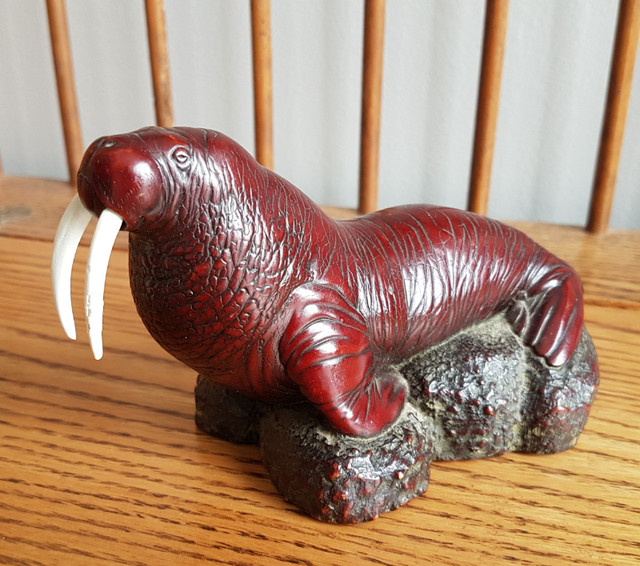 WALRUS CARVING in Home Décor & Accents in Petawawa