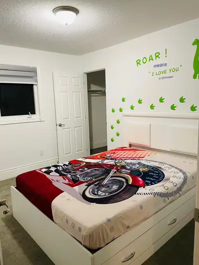 Furnished Room for Rent for Female only -  Barrhaven