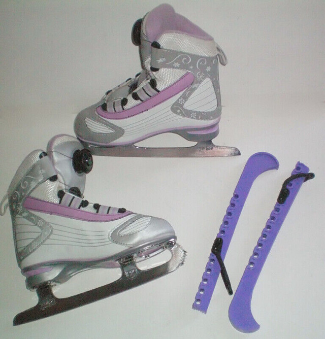 Reebok BOA Girls Figure Skates Size 1 Youth plus Bonus in Skates & Blades in London
