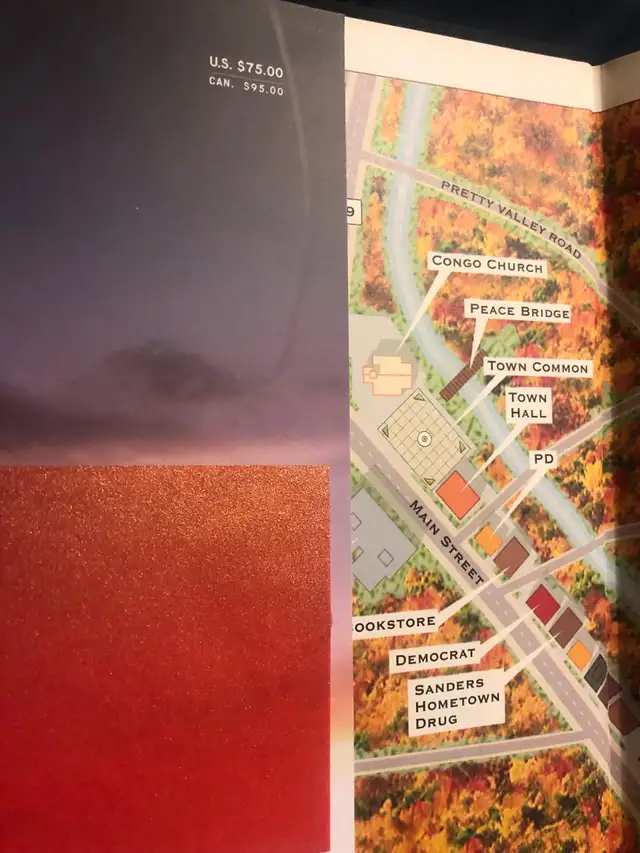 Under The Dome Illustrated edition - Stephen King in Fiction in Markham / York Region - Image 5