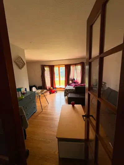 House For Rent Torbram and Balmoral (Read Description)
