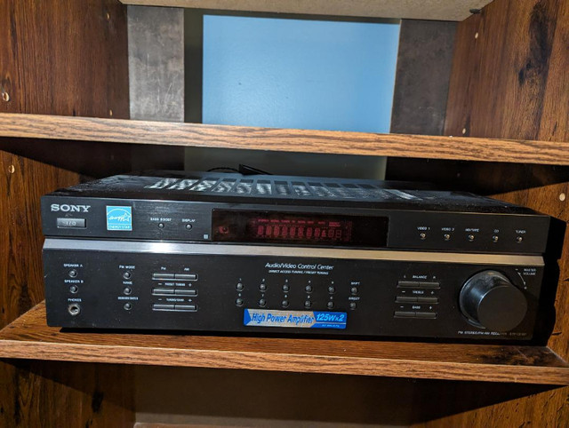 Sony Stereo Receiver in General Electronics in City of Toronto