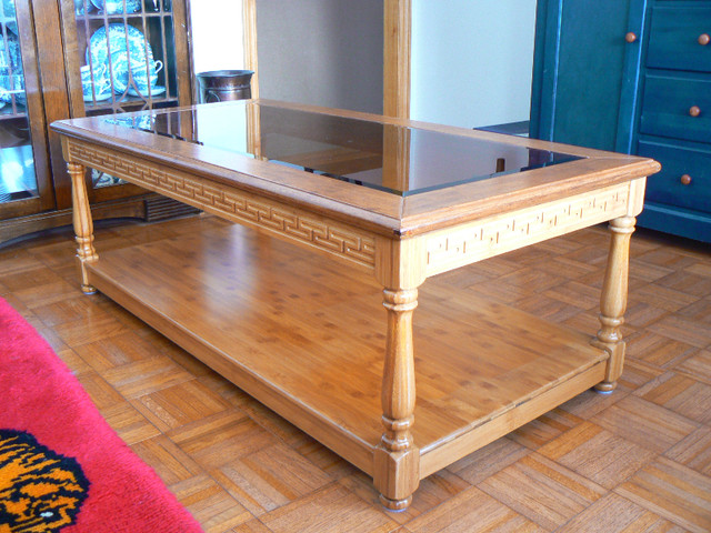 Bamboo Coffee Table in Coffee Tables in Trenton - Image 2