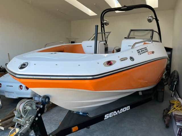 SEADOO 230 SP  (PRIVATESALEFINANC-ING.COM) (825-445-113) in Powerboats & Motorboats in Edmonton