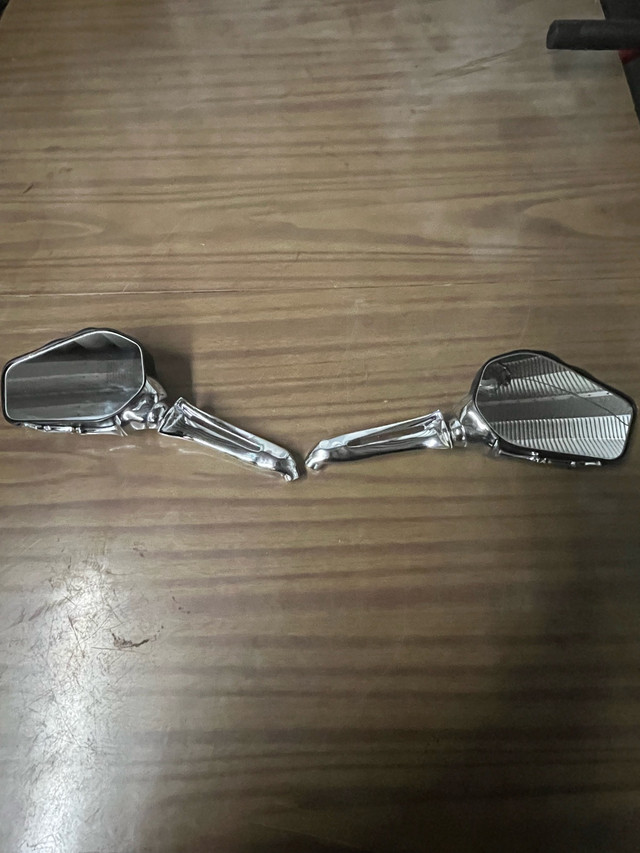 harley mirrors in Motorcycle Parts & Accessories in Burns Lake