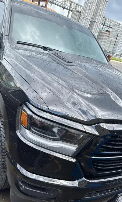 2024 ram truck. its hemi v8 And also have gt sports package. please doesnot include taxes.