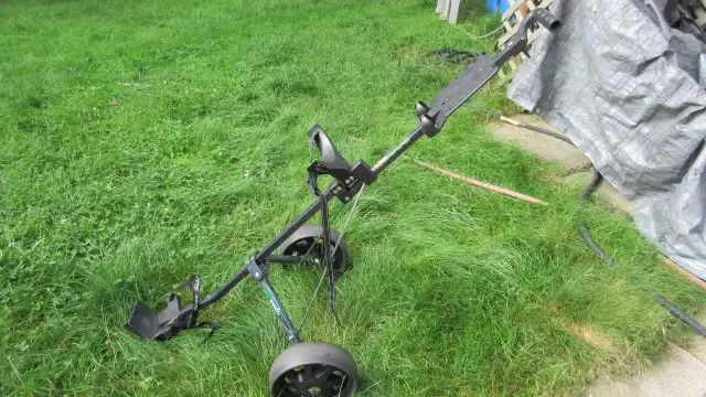 Intech LiteRider golf cart in Golf in Ottawa - Image 2