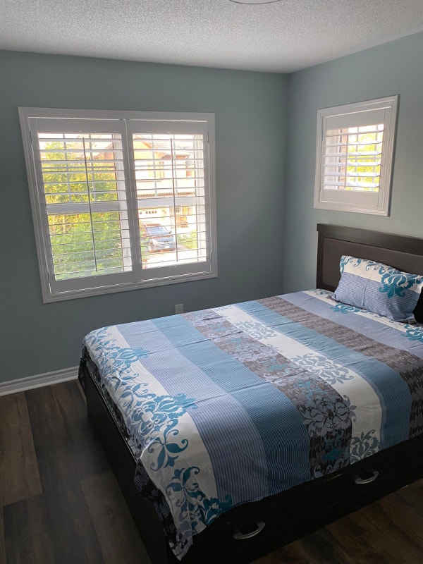 Private room available in Brampton near Mount GO station Room Rentals
