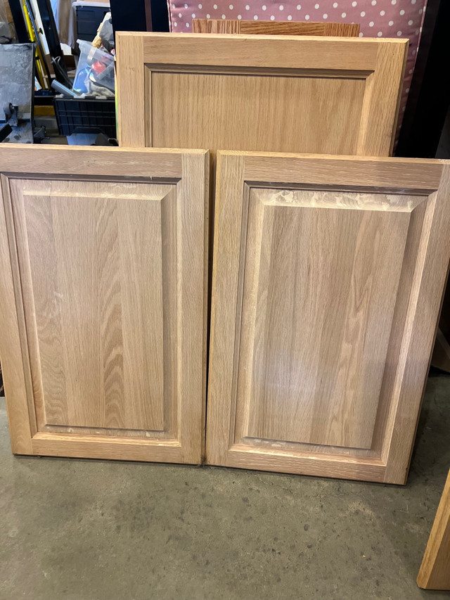 Solid Oak Kitchen Cabinet Doors in Cabinets & Countertops in Red Deer - Image 3