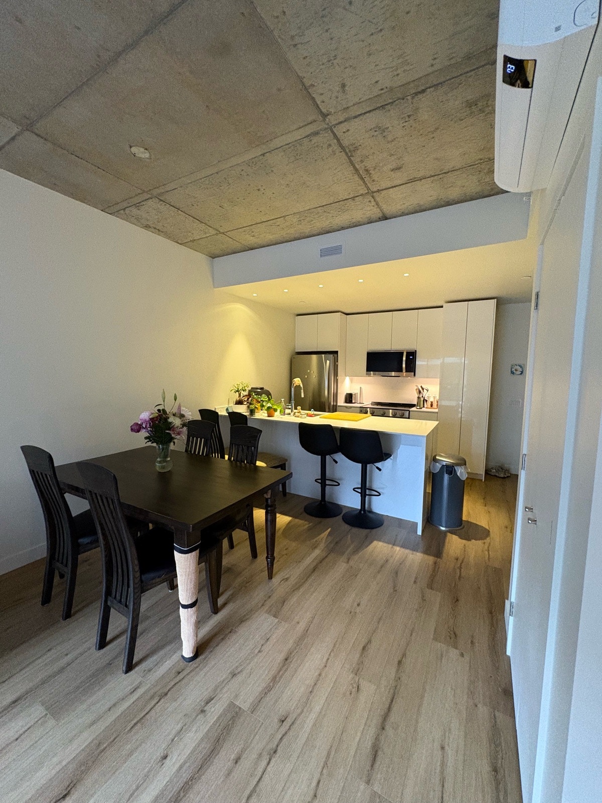 1000 Av. Myrand — photo 2