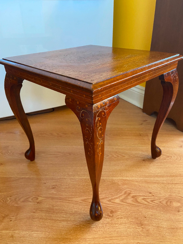 Vintage Hand Carved Solid Wood Inlaid Side Table in Other Tables in Oshawa / Durham Region - Image 2