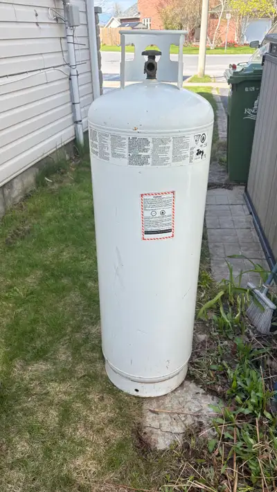 100lb propane tank in Buy & Sell in Ontario | Kijiji Marketplaces