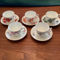 Vintage Royal Kendall Fine Bone China Tea Cup & Saucer Set Of 5