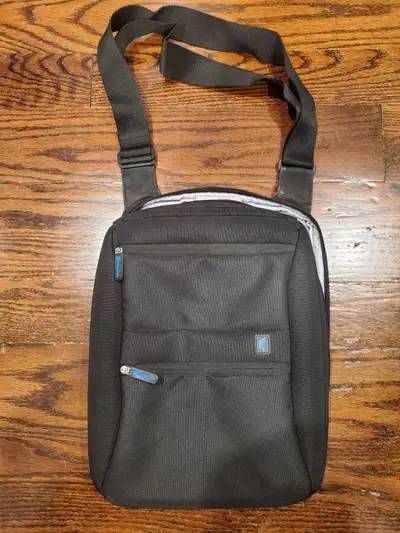 Gnarlyfish Sling bag for small laptops, tablets or E-readers, View more