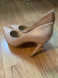 Women's Guess Shoes for Sale