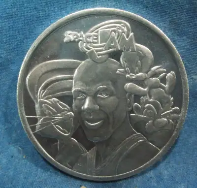 Mint condition 1.5 inches in Diameter Really Cool Collectible!