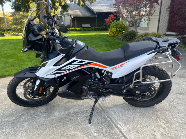 2020 KTM 790 Adventure S in Street, Cruisers & Choppers in Campbell River - Image 2
