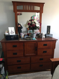 Bedroom Solid wood /dressers/ nightstands / white desk