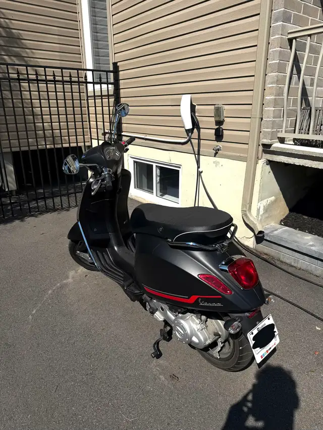 Vespa Sprint 50s in Scooters & Pocket Bikes in Laval / North Shore - Image 4